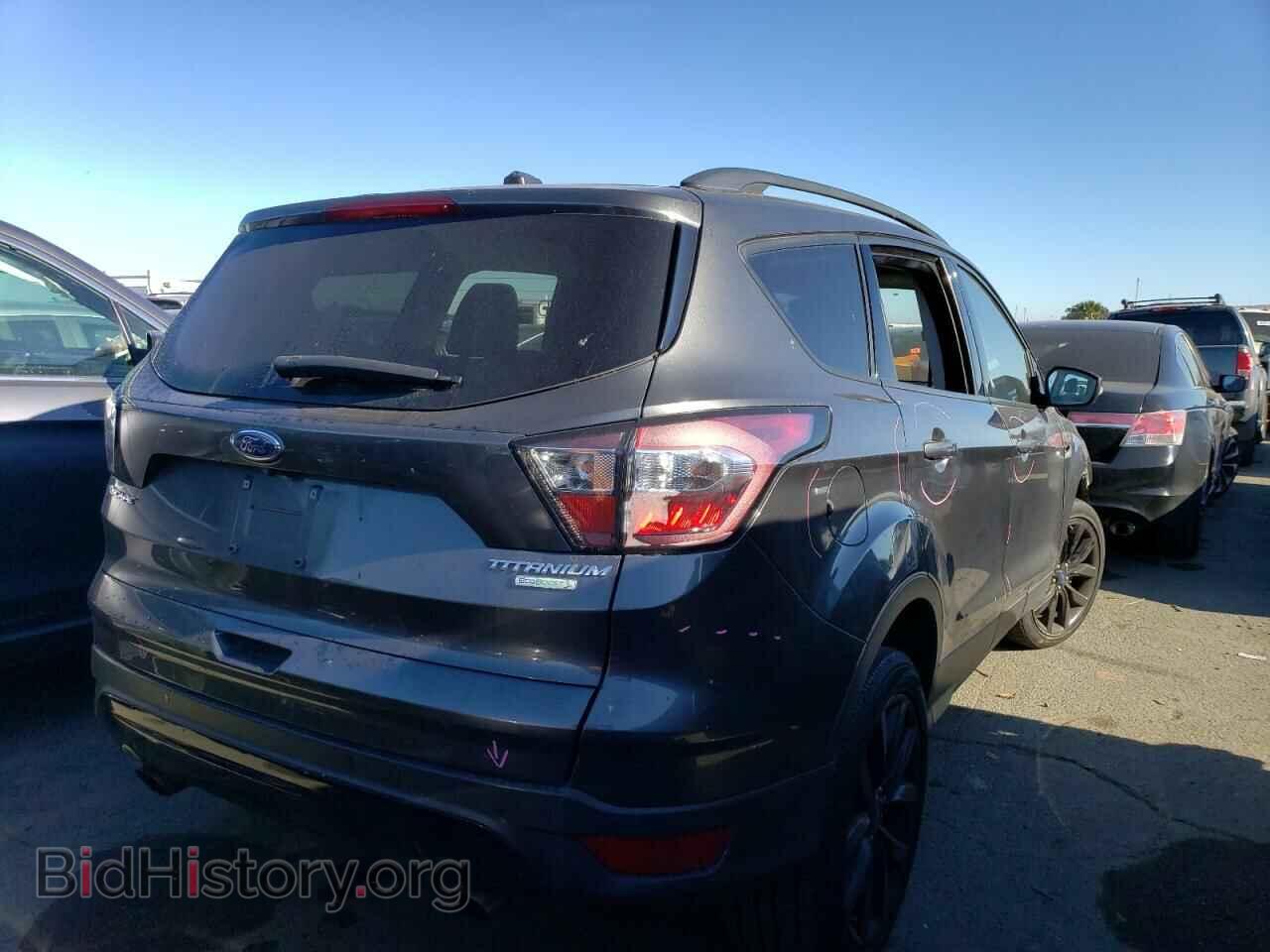 2017 FORD ESCAPE - VIN: 1FMCU0J98HUC96111 - Фото 3