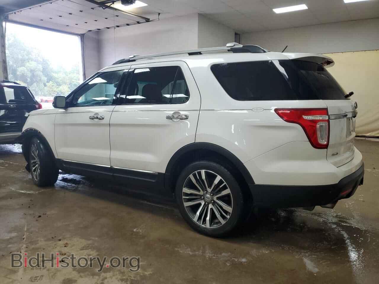 2011 FORD EXPLORER - VIN: 1FMHK8F8XBGA45607 - Photo 2