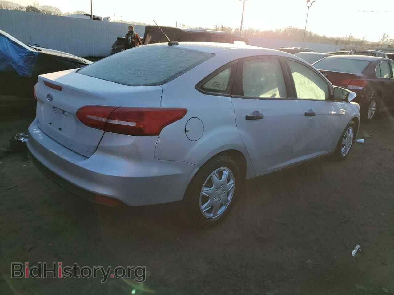 2016 FORD FOCUS - VIN: 1FADP3E27GL280832 - Фото 3