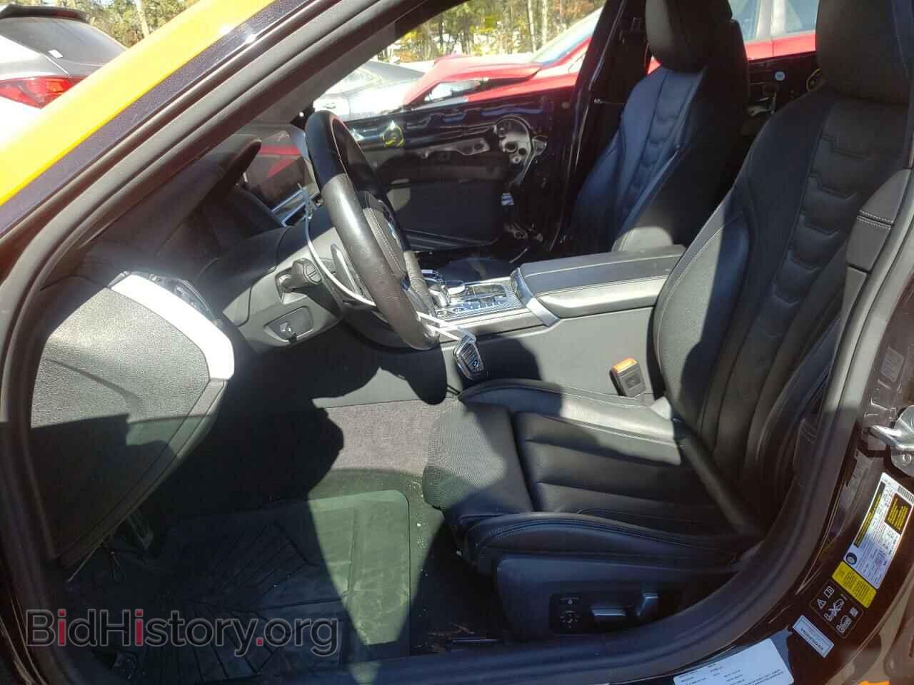 2020 BMW M8 - VIN: WBAGV8C01LCD60424 - Фото 7
