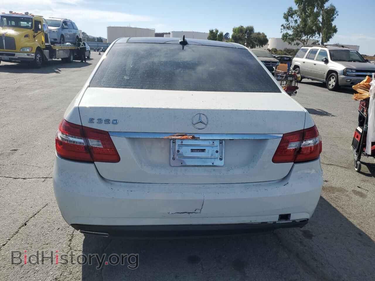 2011 MERCEDES-BENZ E-CLASS - VIN: WDDHF5GB6BA516663 - Фото 6