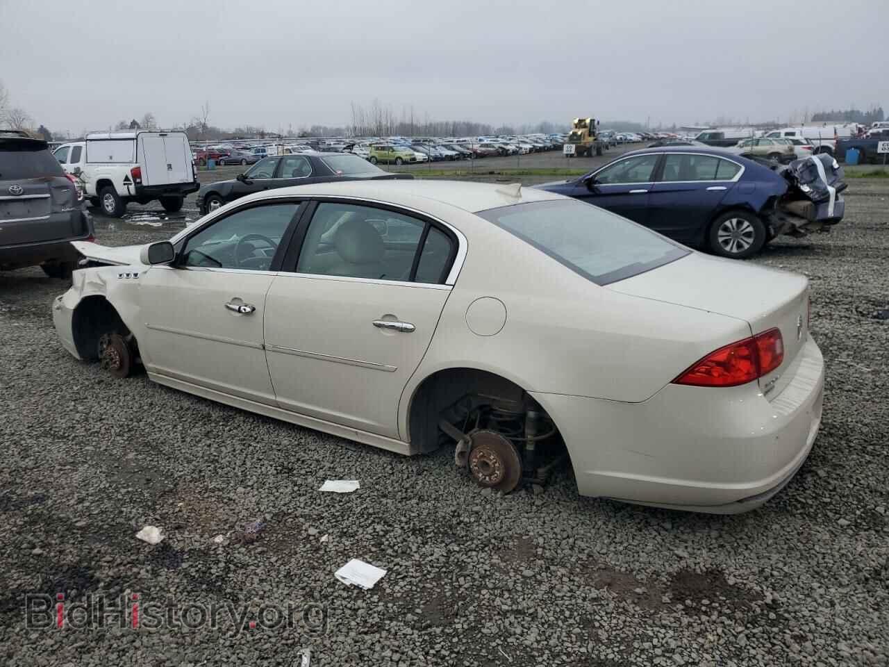 2011 BUICK LUCERNE - VIN: 1G4HC5EM9BU106358 - Фото 2