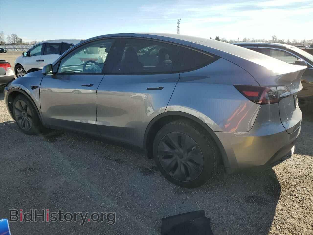 2024 TESLA MODEL Y - VIN: LRWYGDFD6RC673223 - Photo 2