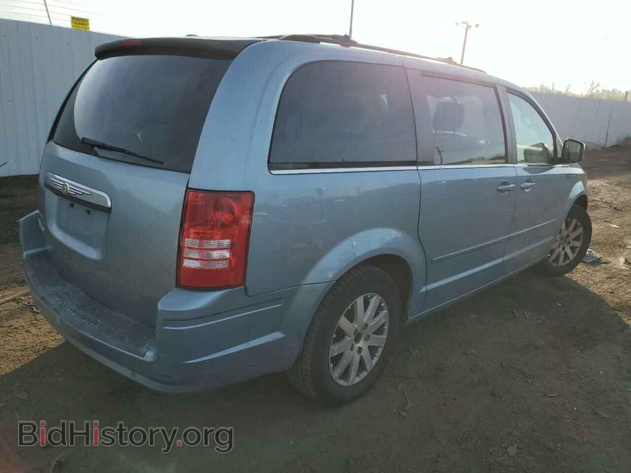 2008 CHRYSLER MINIVAN - VIN: 2A8HR54P18R676173 - Фото 3