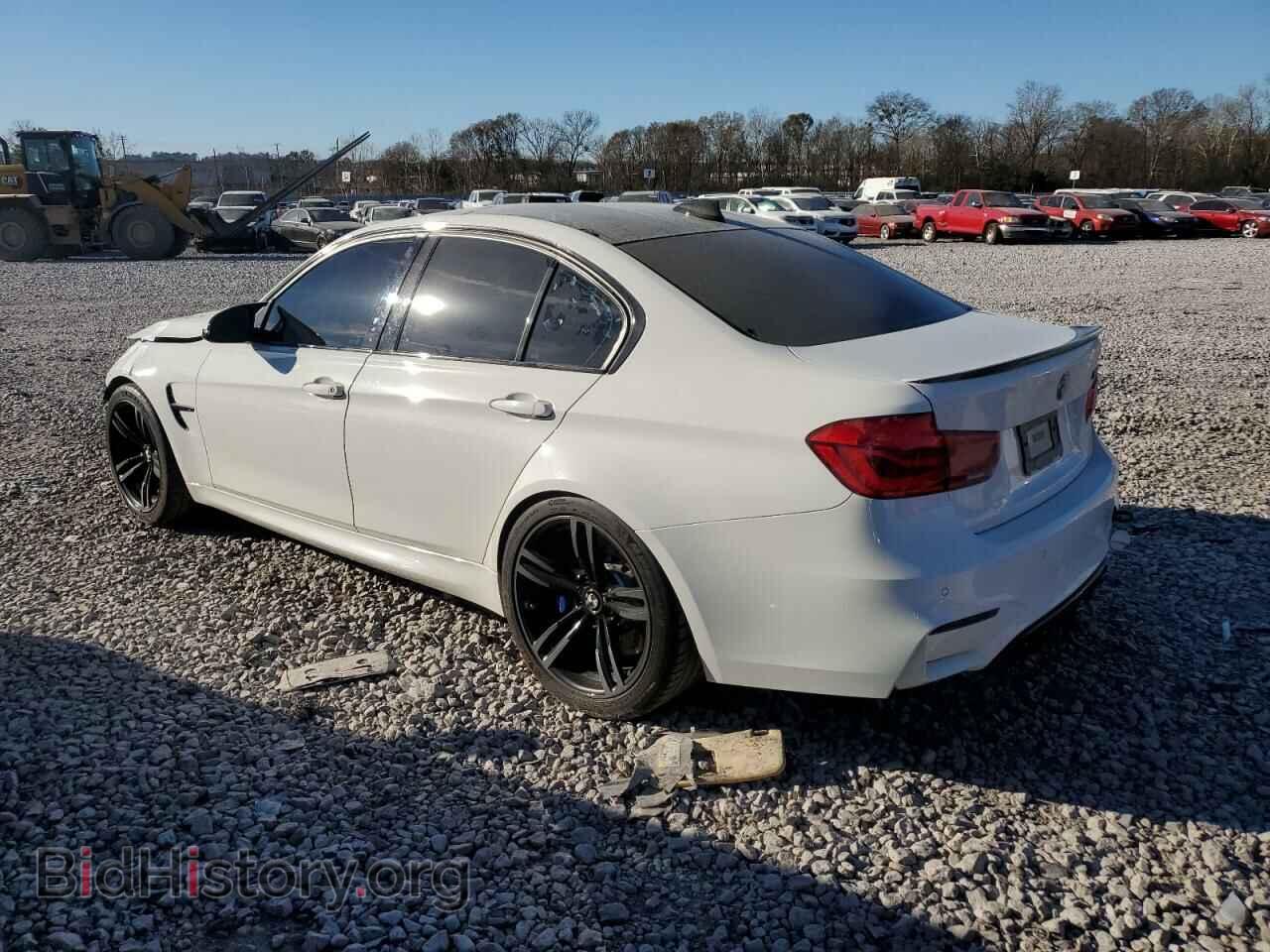 2017 BMW M3 - VIN: WBS8M9C58H5G42429 - Фото 2