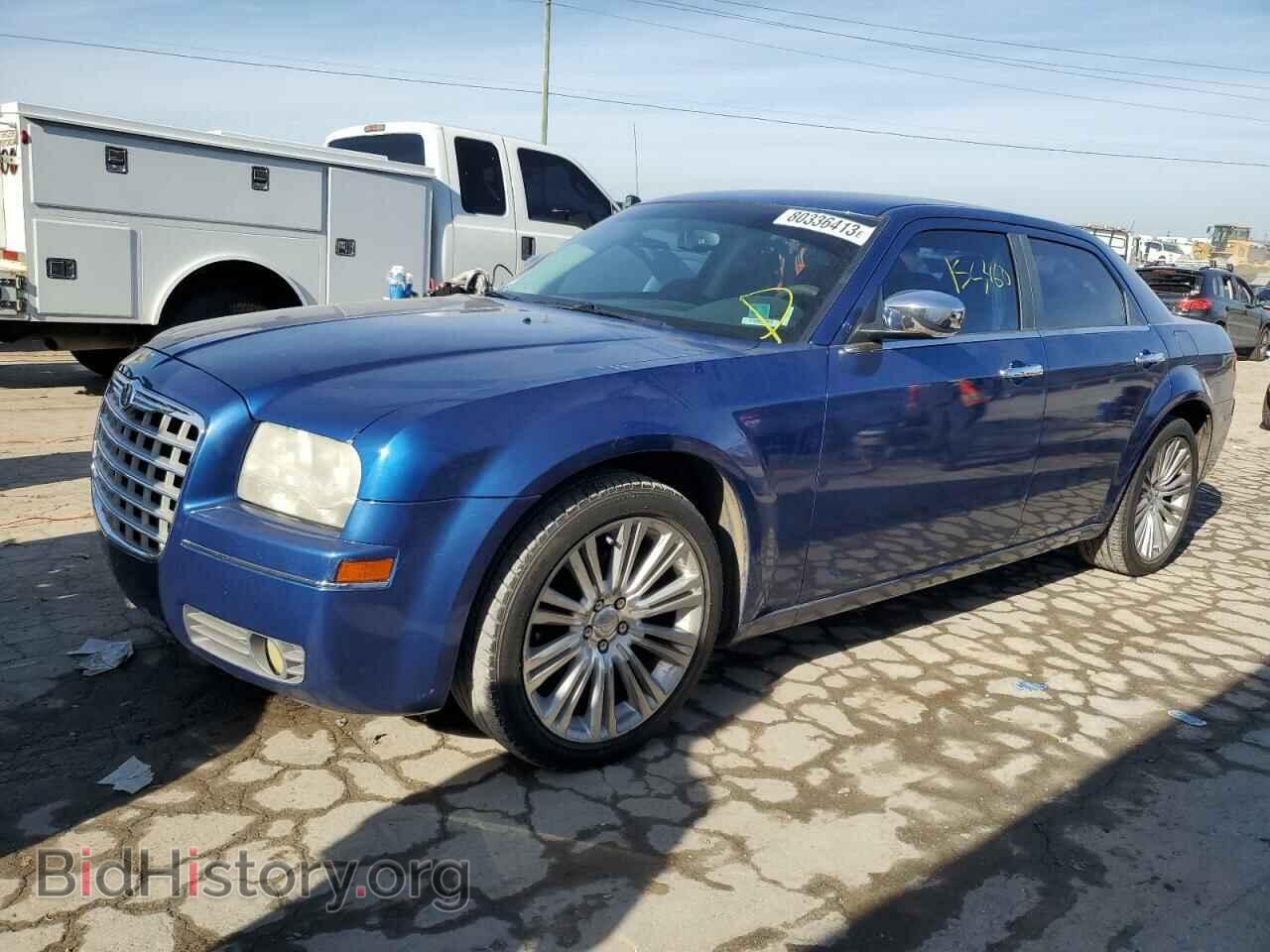 Photo 2C3CA4CD4AH215432 - CHRYSLER 300 2010