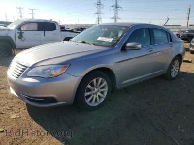 2013 Chrysler 200 200 Tourin, серебристый — VIN 1C3CCBBB0DN557826, Copart
