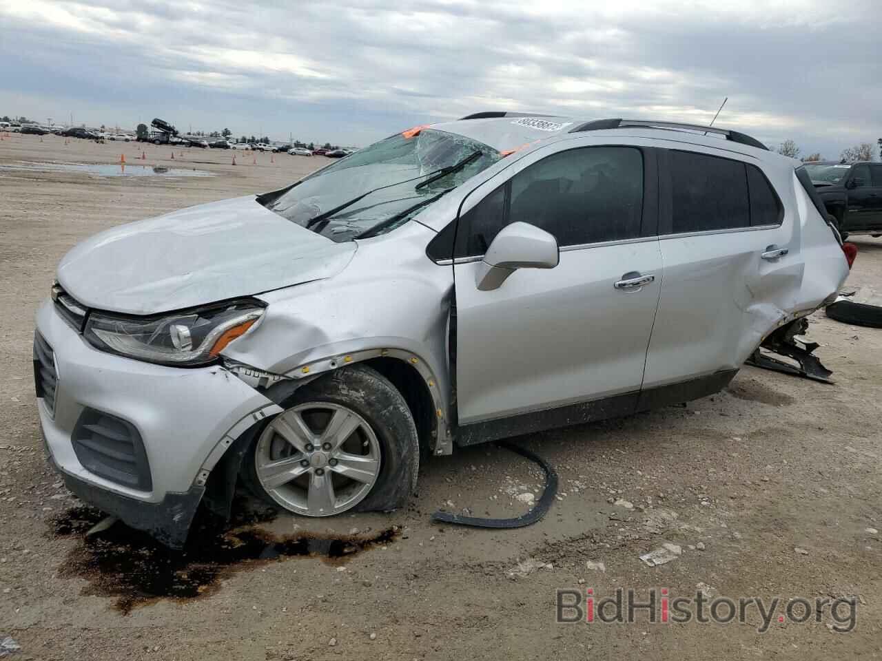 Фотография KL7CJLSBXJB645204 - CHEVROLET TRAX 2018