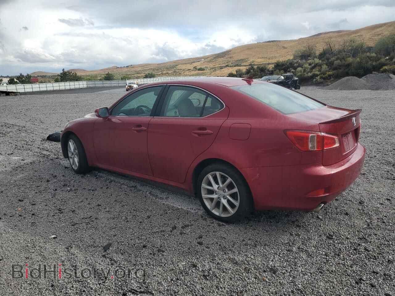 2011 LEXUS IS - VIN: JTHCF5C20B5046955 - Photo 2