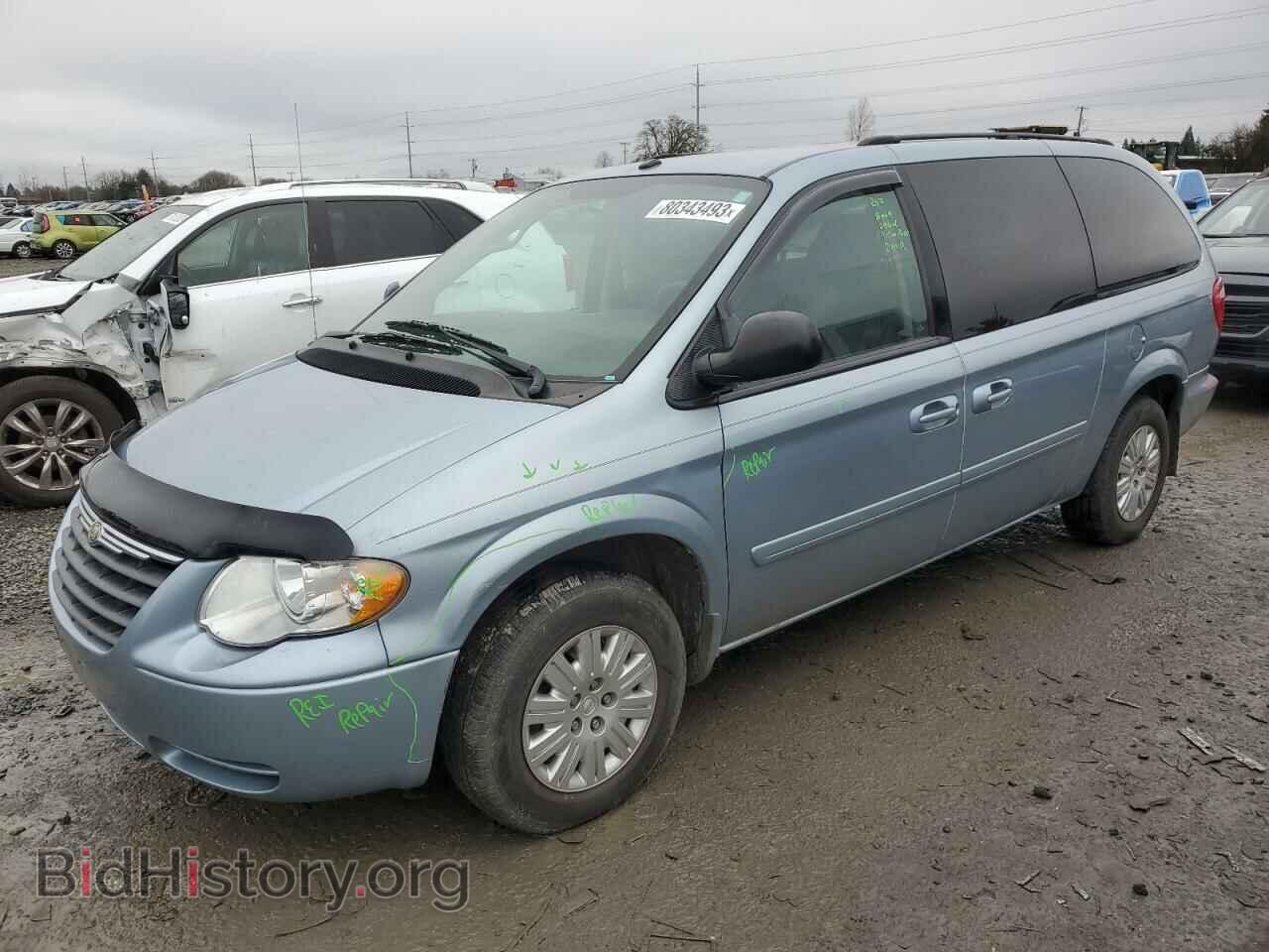 Photo 1A4GP44R96B613932 - CHRYSLER MINIVAN 2006