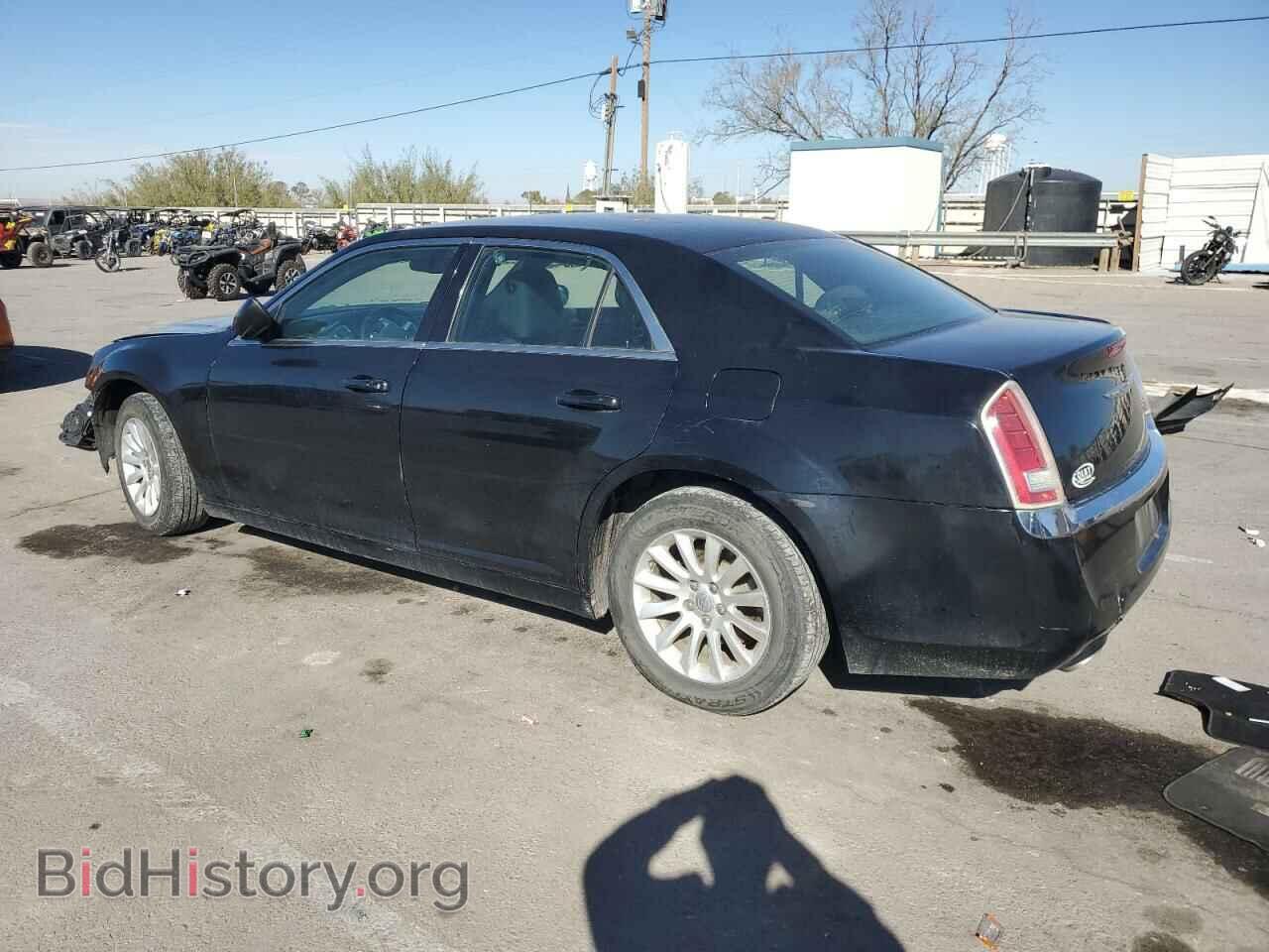 2012 CHRYSLER 300 - VIN: 2C3CCAAG9CH201079 - Фото 2