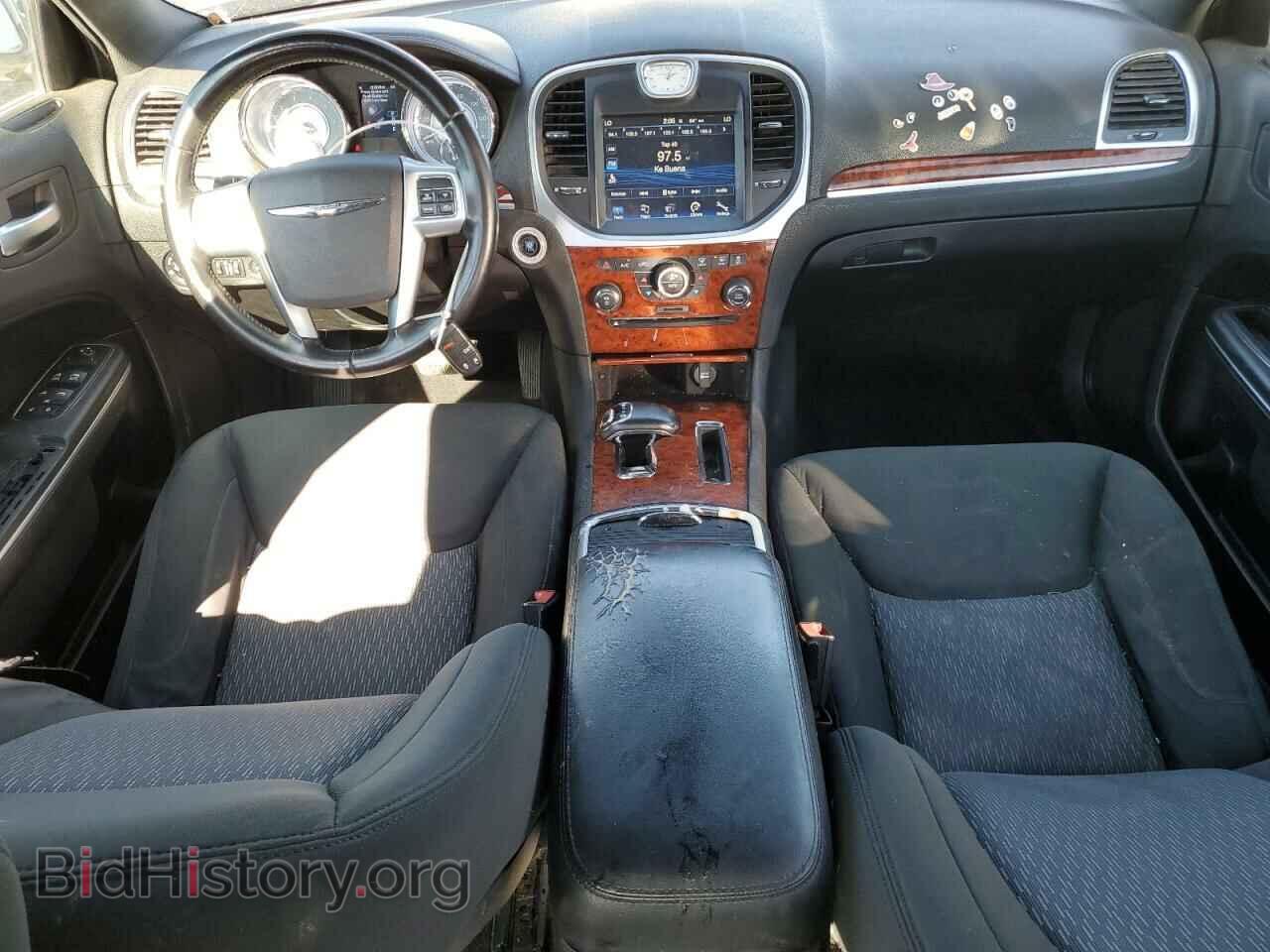 2012 CHRYSLER 300 - VIN: 2C3CCAAG9CH201079 - Фото 8