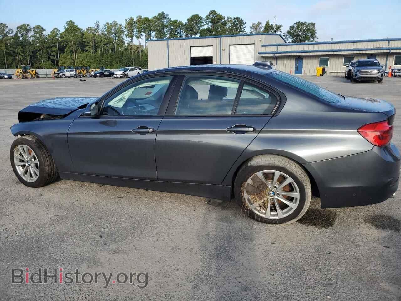 2017 BMW 3 SERIES - VIN: WBA8A3C36HA067194 - Фото 2