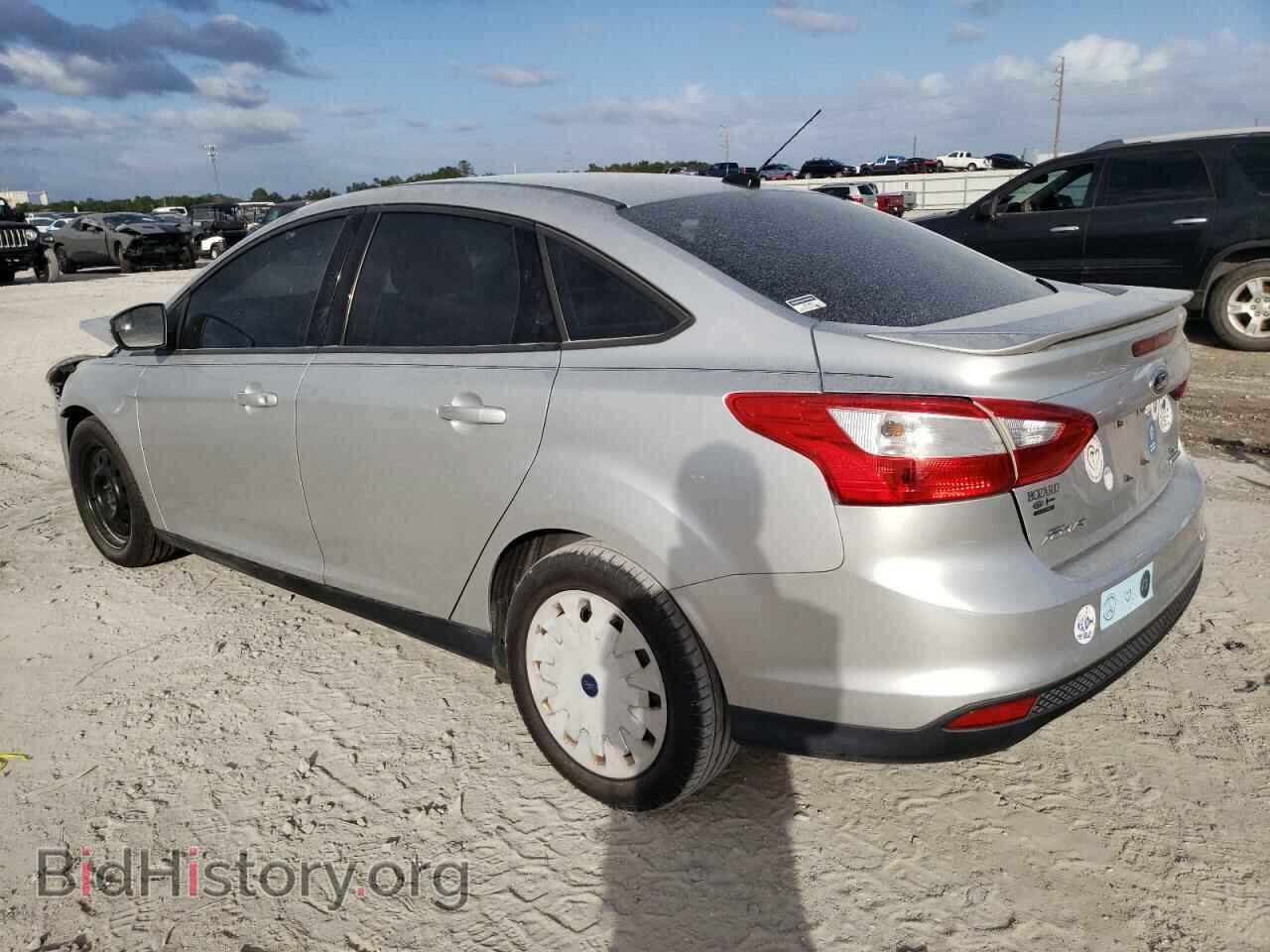 2013 FORD FOCUS - VIN: 1FADP3F24DL217536 - Photo 2