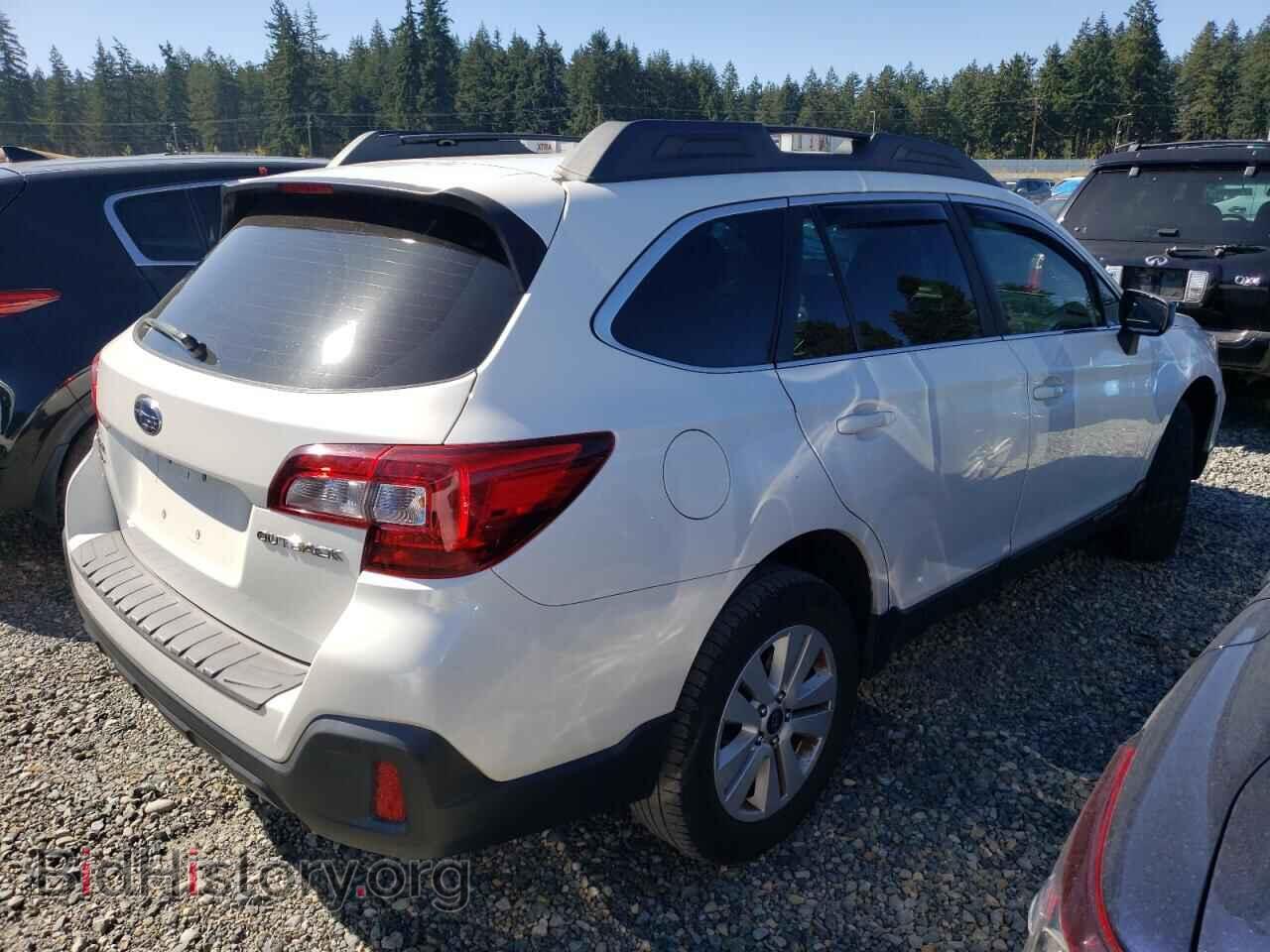 2018 SUBARU OUTBACK - VIN: 4S4BSAAC6J3325412 - Фото 3
