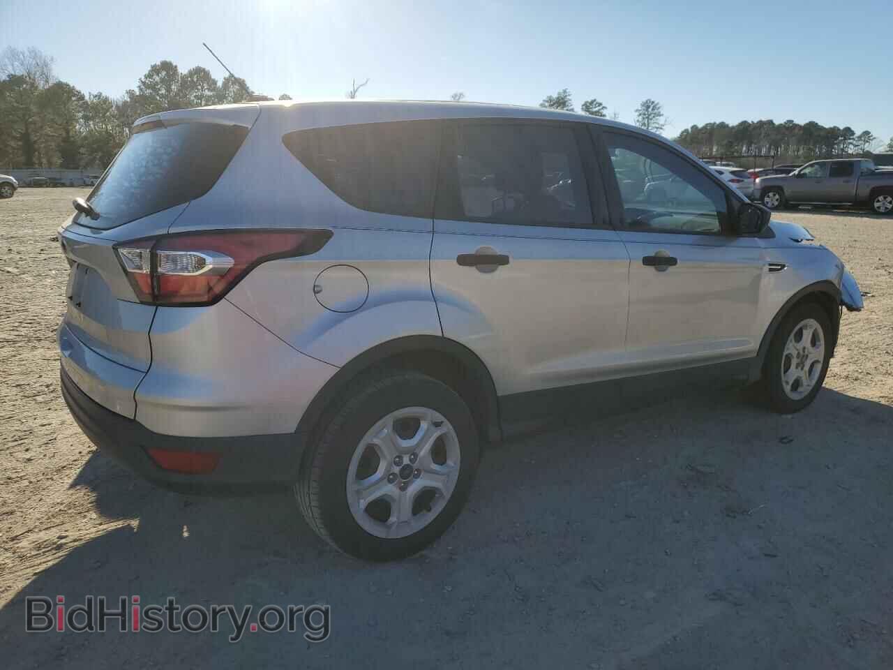 2017 FORD ESCAPE - VIN: 1FMCU0F75HUB65225 - Фото 3