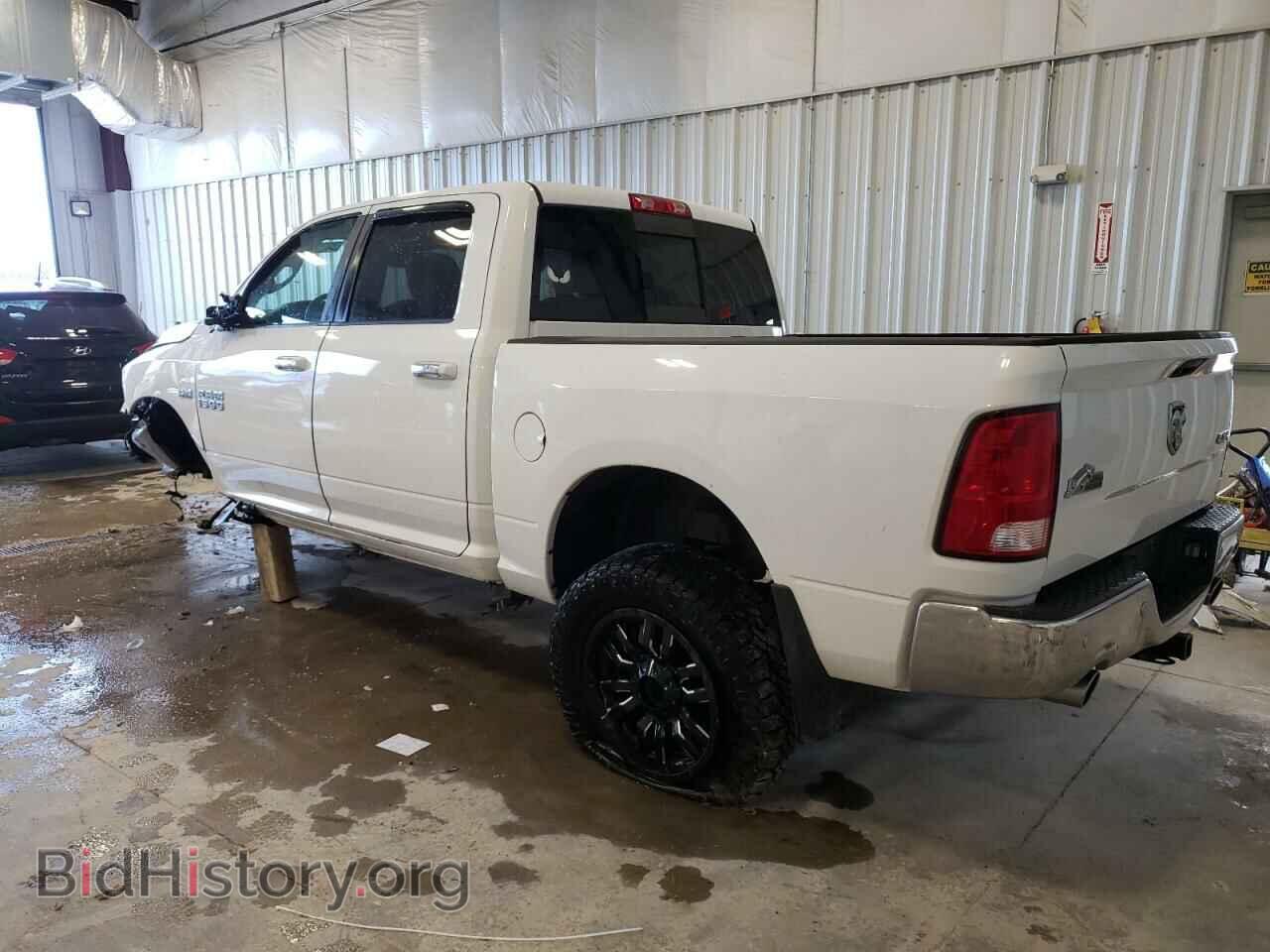 2017 RAM 1500 - VIN: 3C6RR7LT2HG511574 - Photo 2