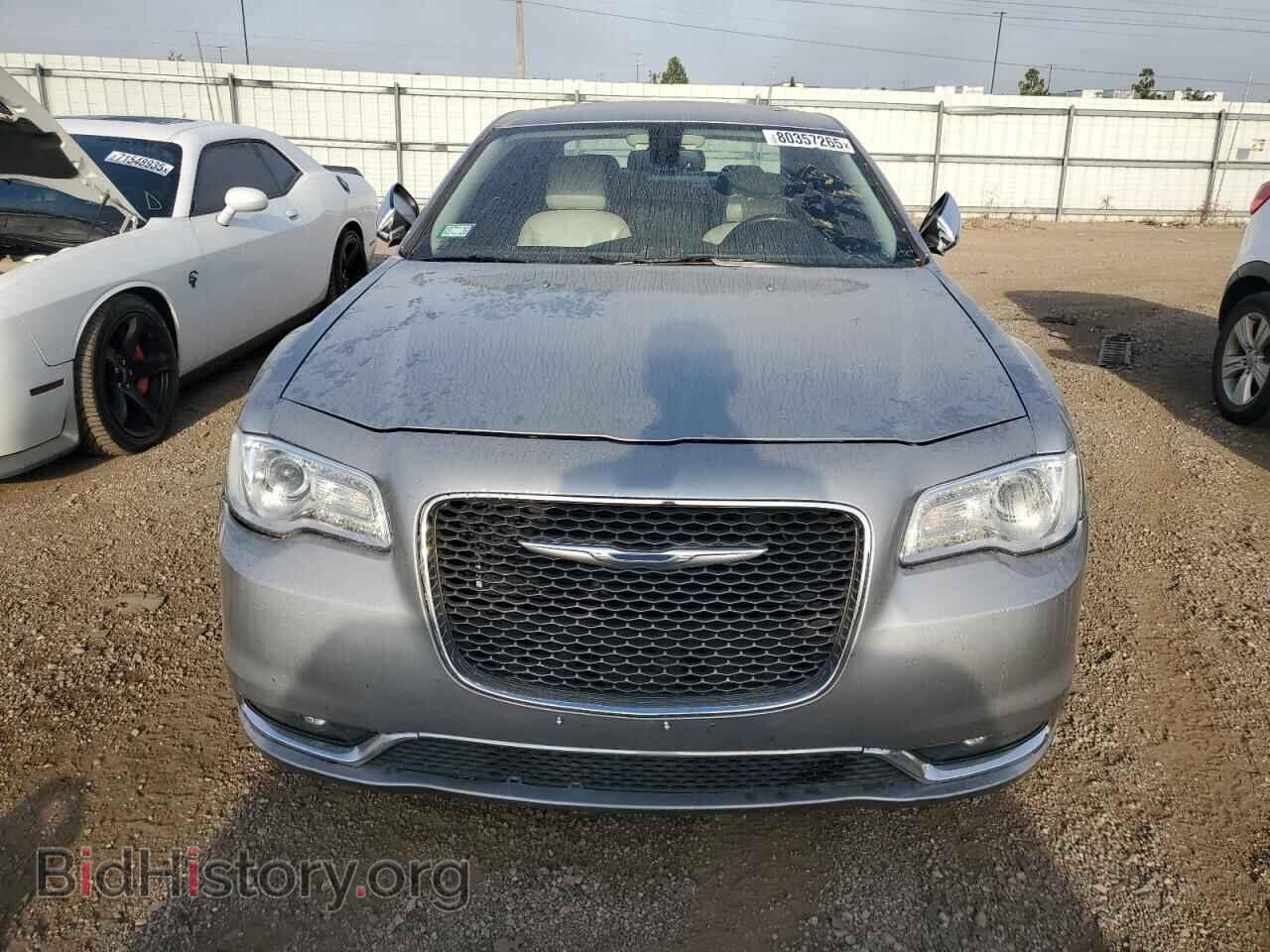 2016 CHRYSLER 300 - VIN: 2C3CCAKG2GH325232 - Фото 5