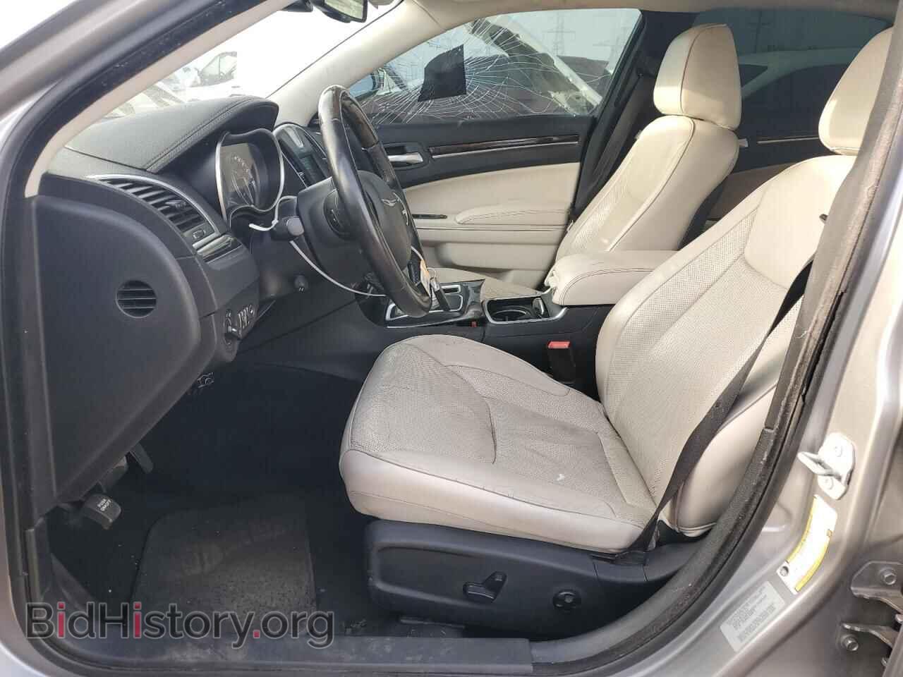 2016 CHRYSLER 300 - VIN: 2C3CCAKG2GH325232 - Фото 7