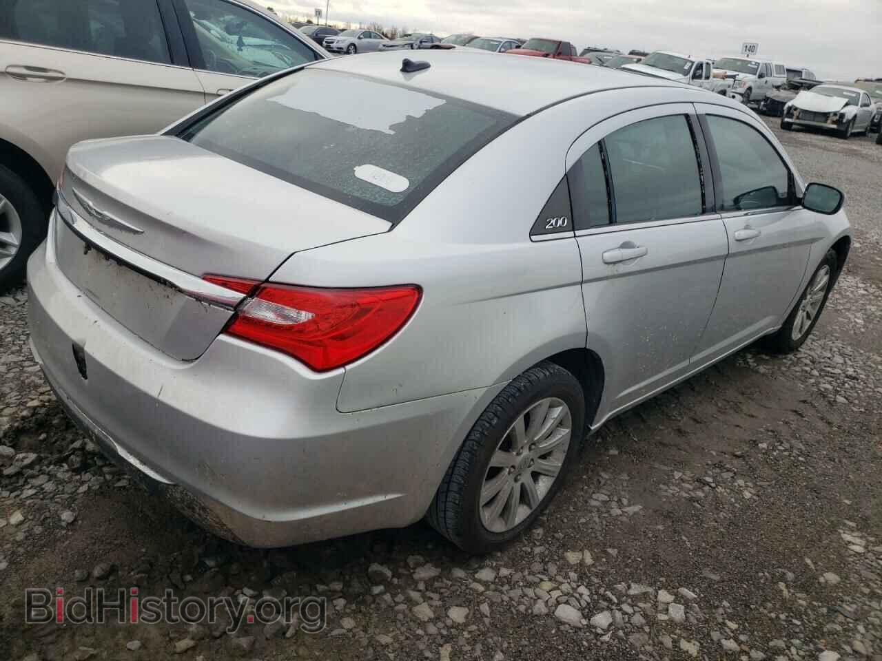 2012 CHRYSLER 200 - VIN: 1C3CCBBB9CN100382 - Фото 3