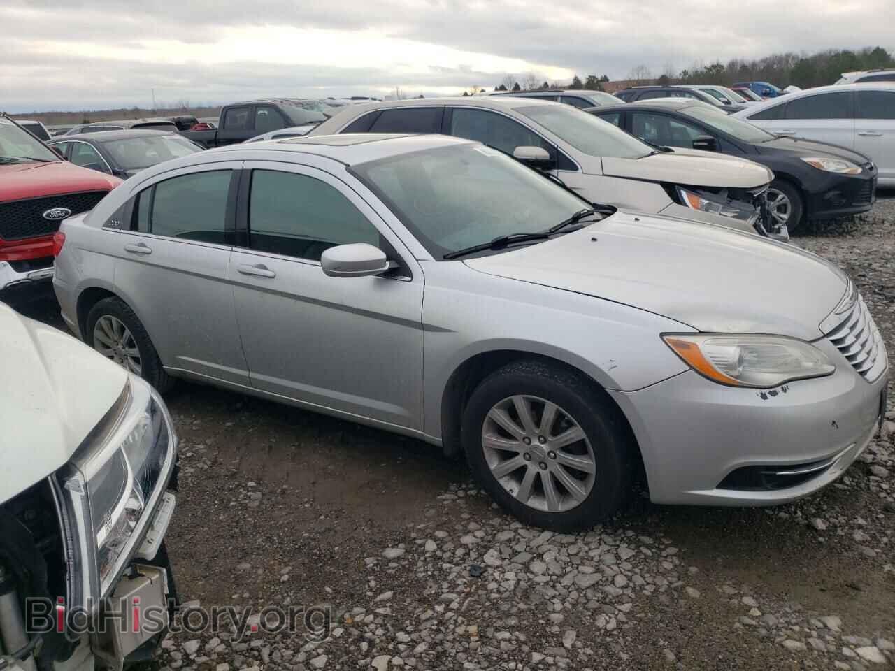 2012 CHRYSLER 200 - VIN: 1C3CCBBB9CN100382 - Фото 4