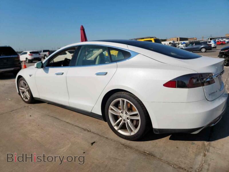 2013 Tesla MODEL S (VIN 5YJSA1CG8DFP14082) — фото 2 из 12