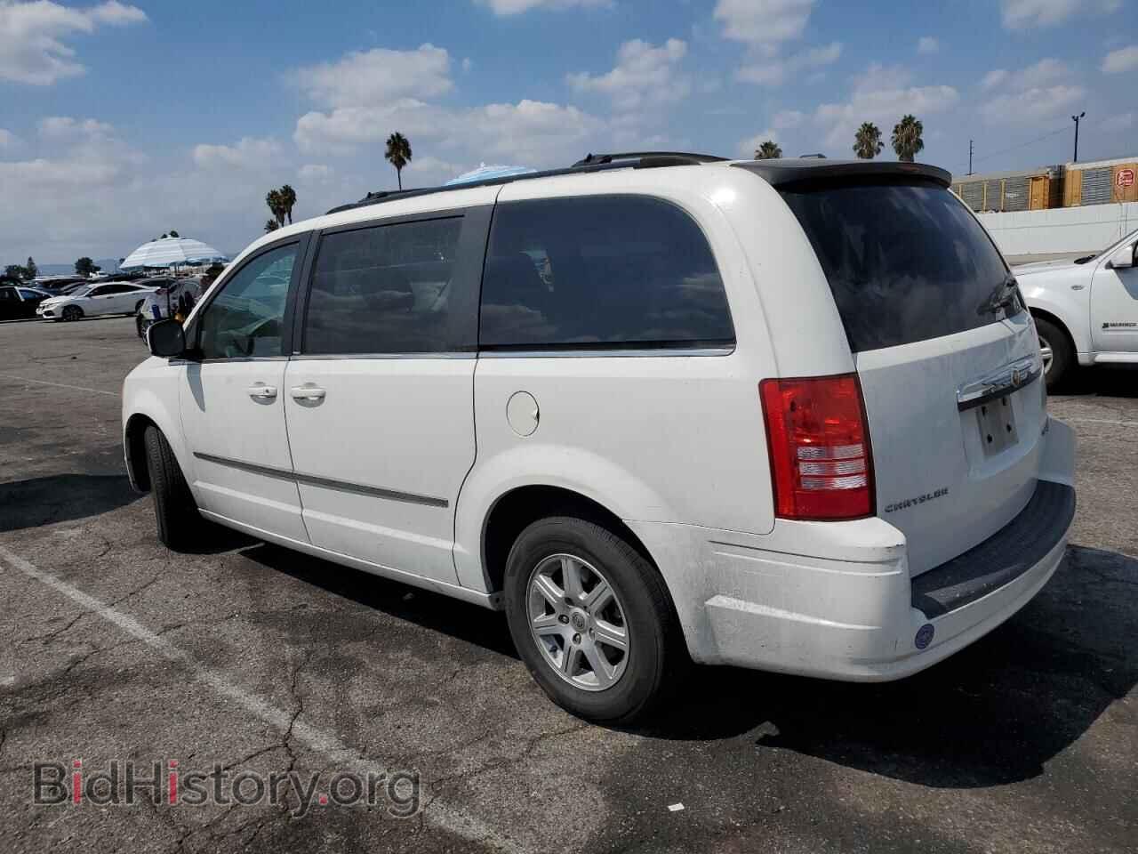 2010 CHRYSLER MINIVAN - VIN: 2A4RR5D13AR212924 - Фото 2
