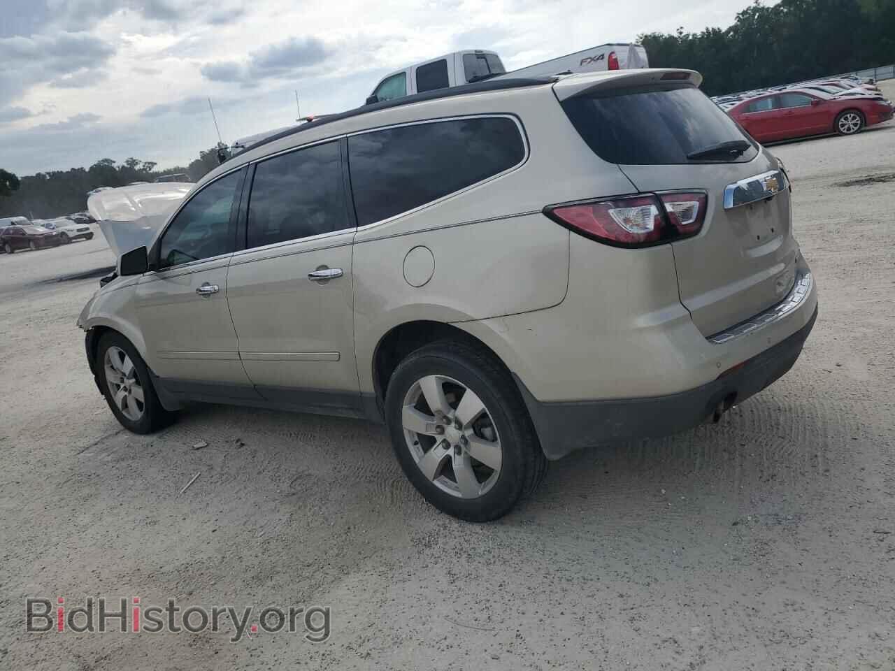 2014 CHEVROLET TRAVERSE - VIN: 1GNKRJKD0EJ133998 - Фото 2