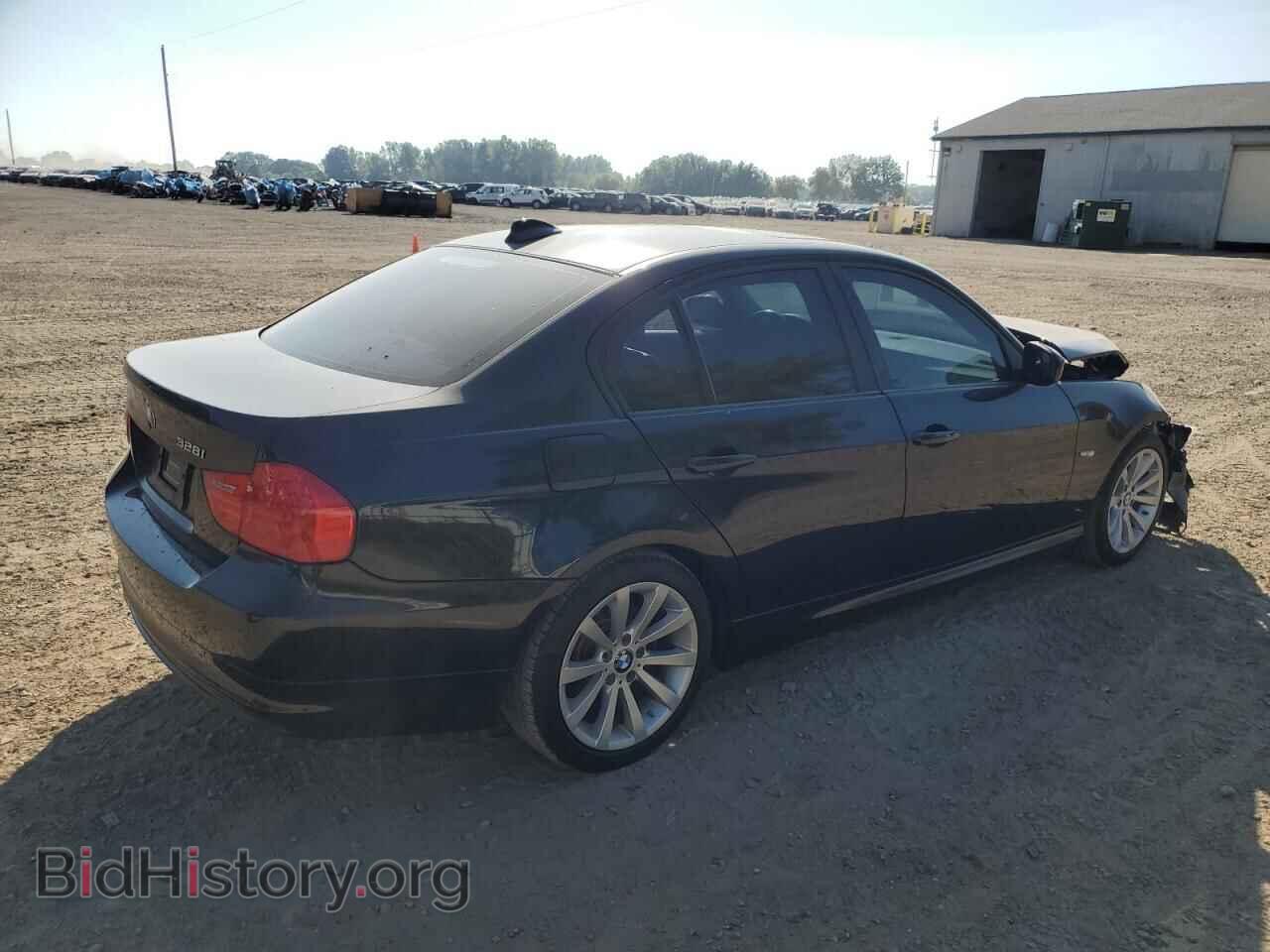 2011 BMW 3 SERIES - VIN: WBAPH7G51BNM56237 - Фото 3