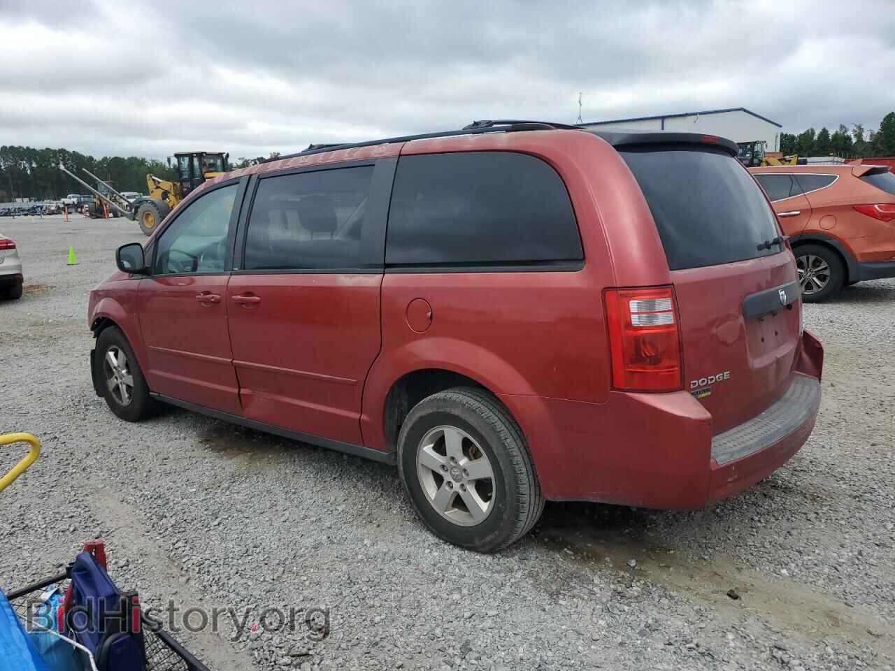 2010 DODGE CARAVAN - VIN: 2D4RN4DE2AR108104 - Photo 2
