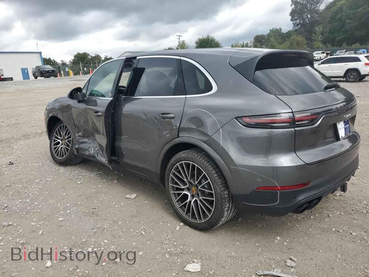 2021 PORSCHE CAYENNE - VIN: WP1AA2AY9MDA10444 - Photo 2