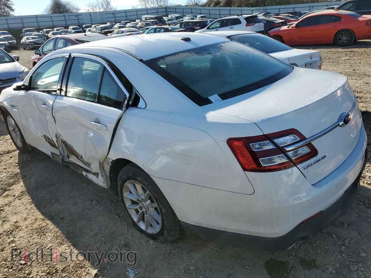 2015 FORD TAURUS - VIN: 1FAHP2D86FG124242 - Фото 2