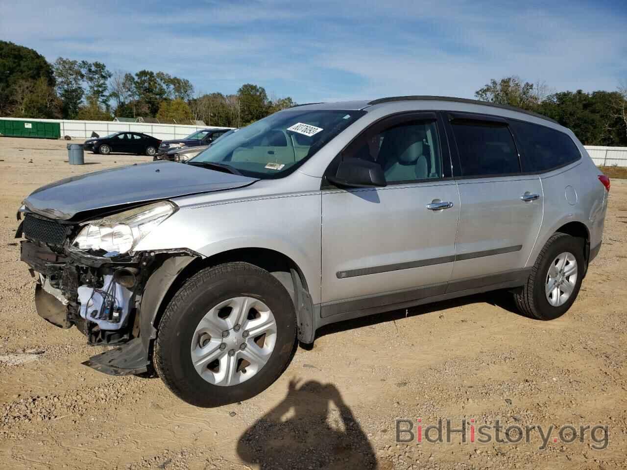 Photo 1GNLREED7AS153581 - CHEVROLET TRAVERSE 2010