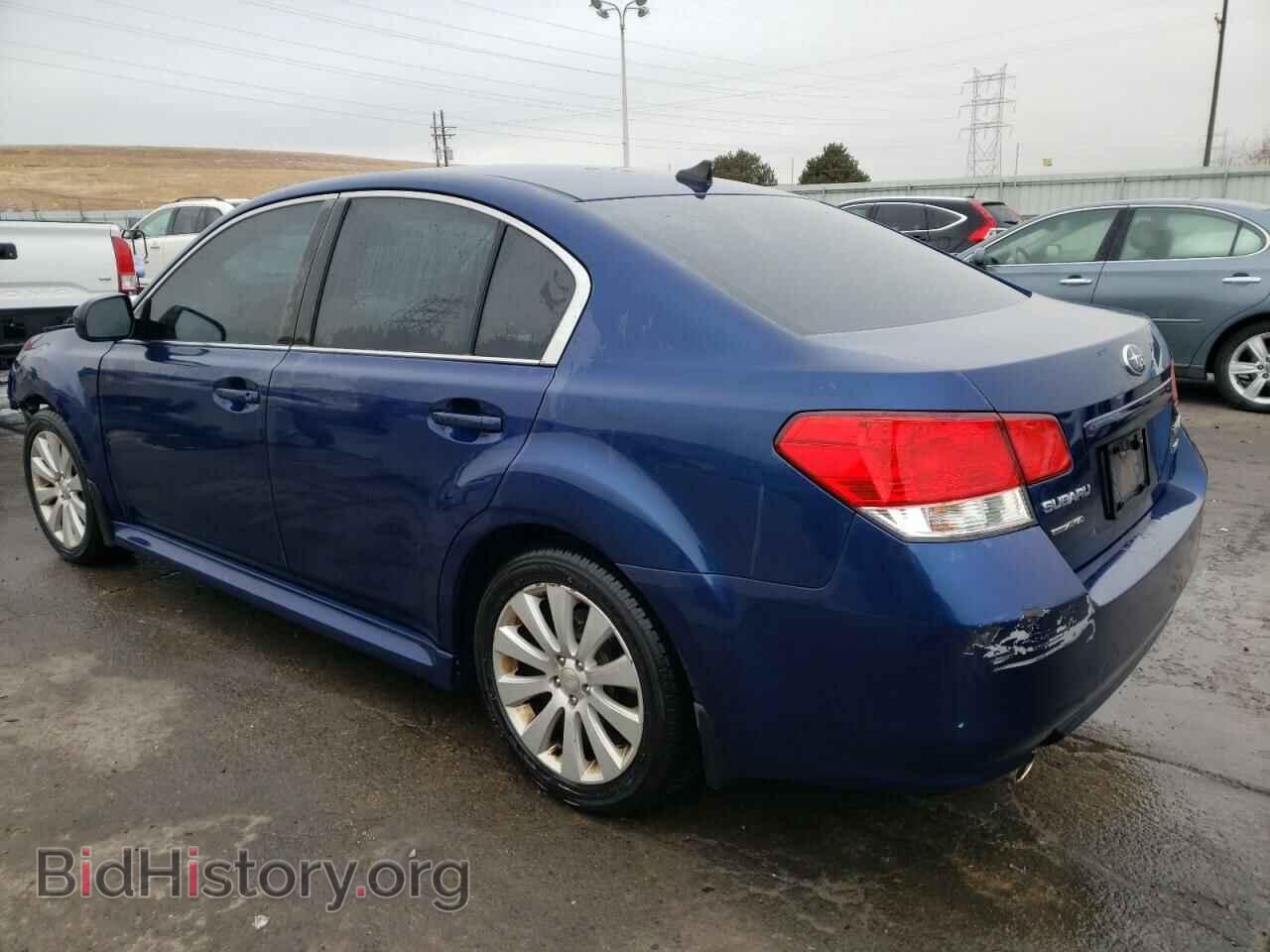 2011 SUBARU LEGACY - VIN: 4S3BMDH60B2246227 - Фото 2