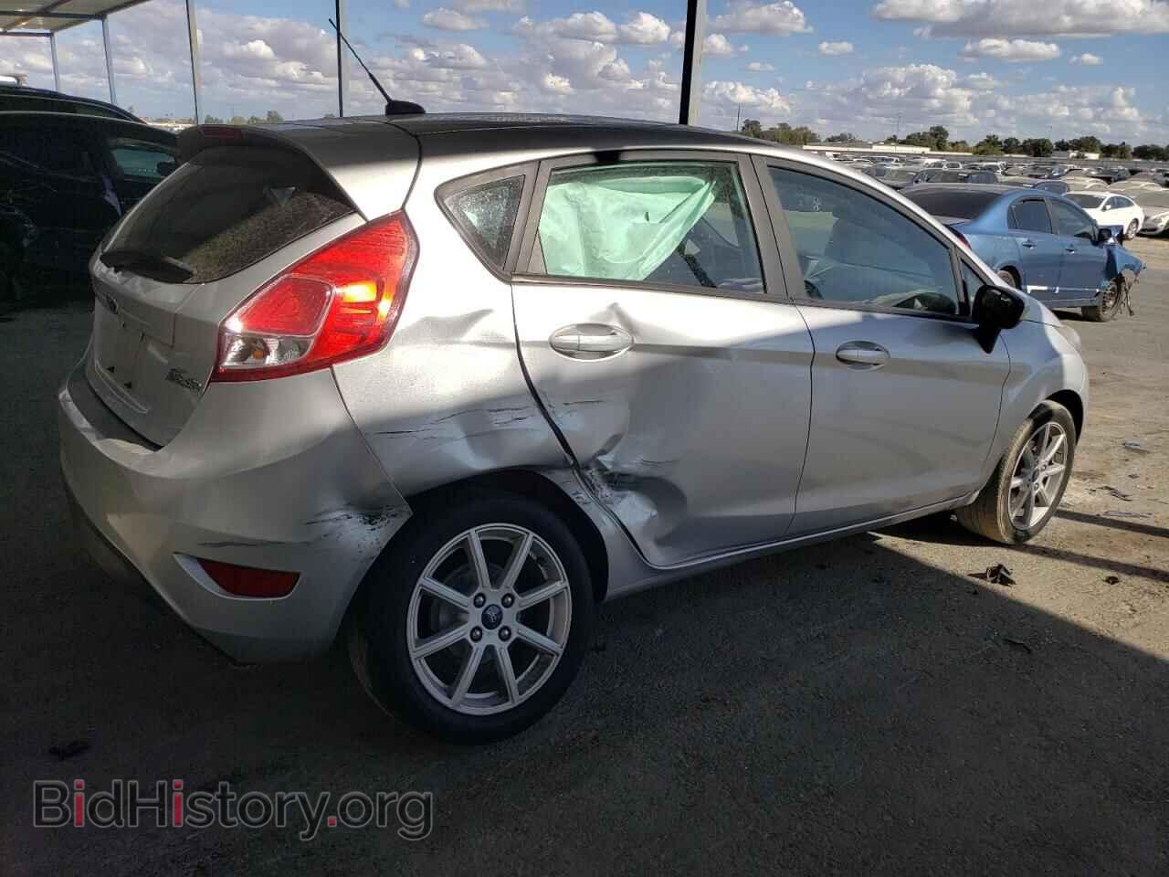 2017 FORD FIESTA - VIN: 3FADP4EJ4HM172150 - Фото 3