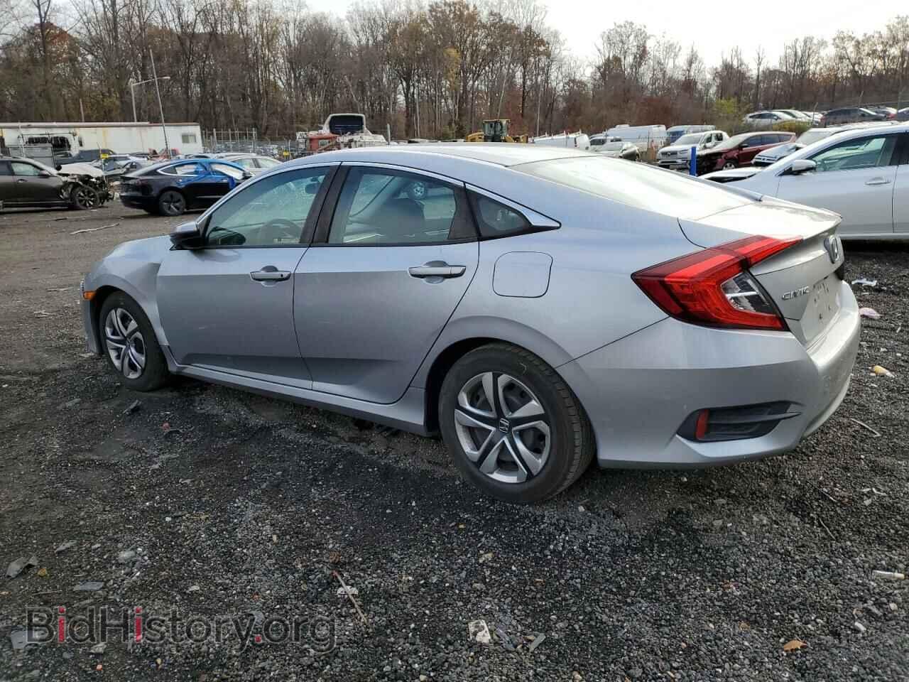 2017 HONDA CIVIC - VIN: 2HGFC2E58HH500028 - Фото 2