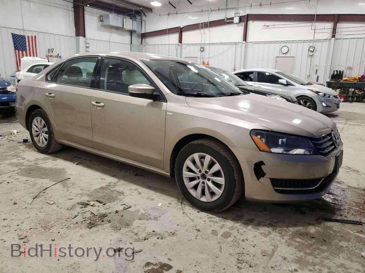 2015 VOLKSWAGEN PASSAT - VIN: 1VWAT7A3XFC051216 - Фото 4