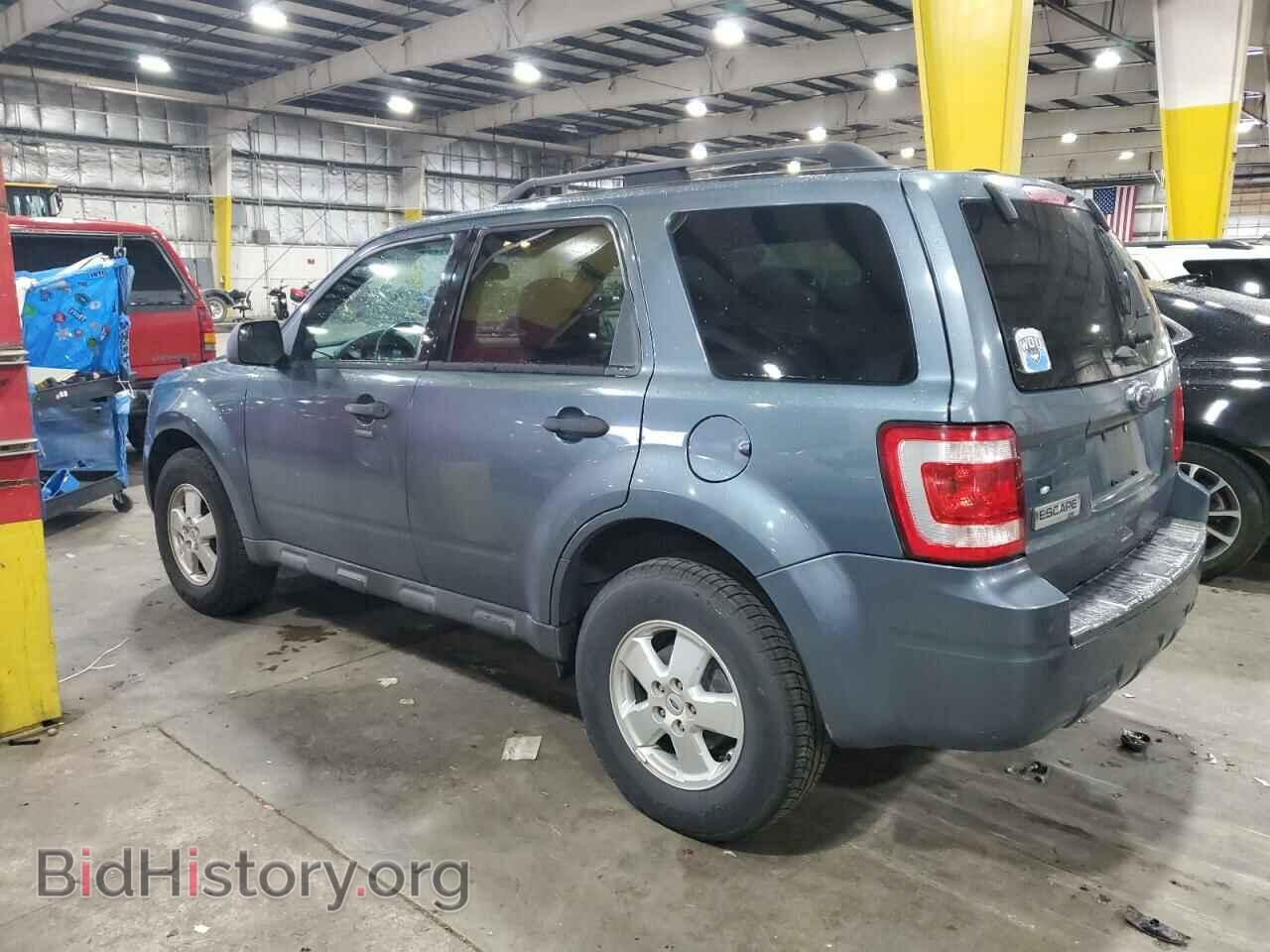 2011 FORD ESCAPE - VIN: 1FMCU0D74BKB94169 - Фото 2