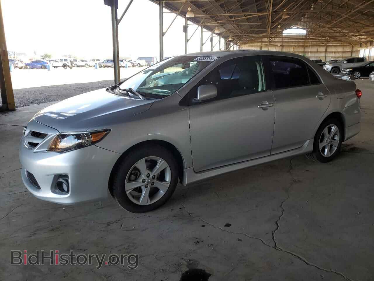 Photo 2T1BU4EEXBC700139 - TOYOTA COROLLA 2011