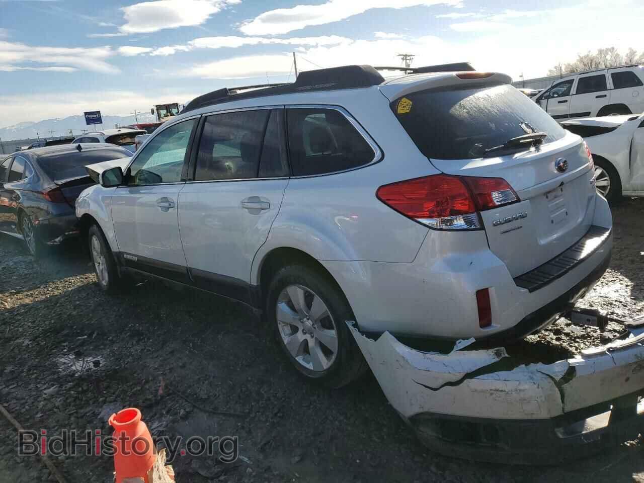 2010 SUBARU OUTBACK - VIN: 4S4BRBGC8A3338784 - Фото 2