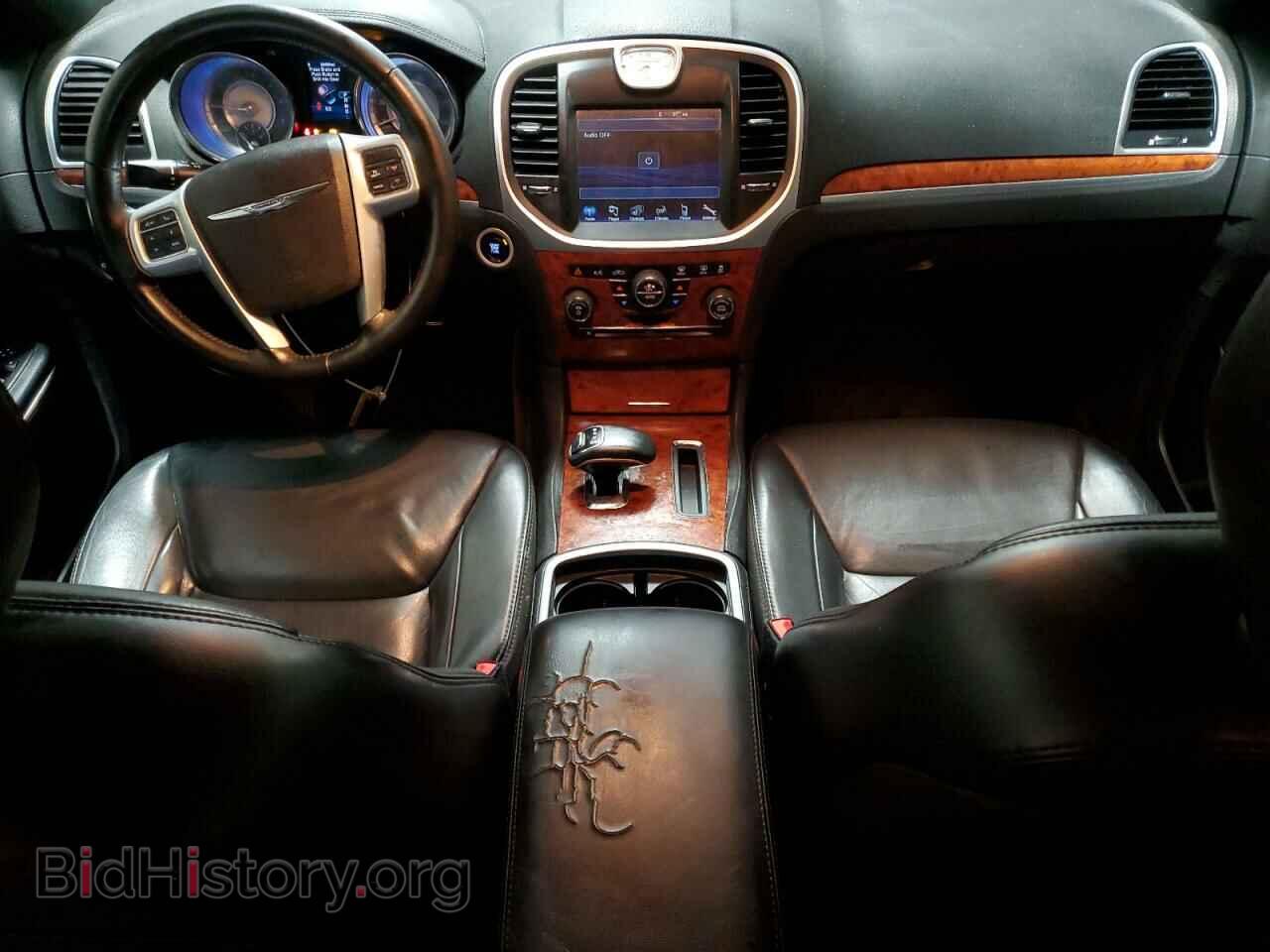 2013 CHRYSLER 300 - VIN: 2C3CCAAG0DH698931 - Фото 8