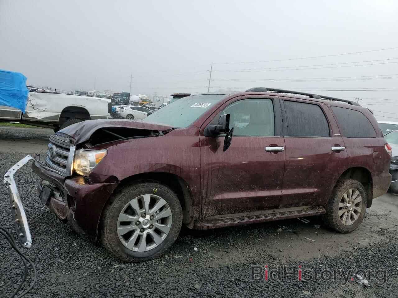 Photo 5TDJY5G13BS046009 - TOYOTA SEQUOIA 2011
