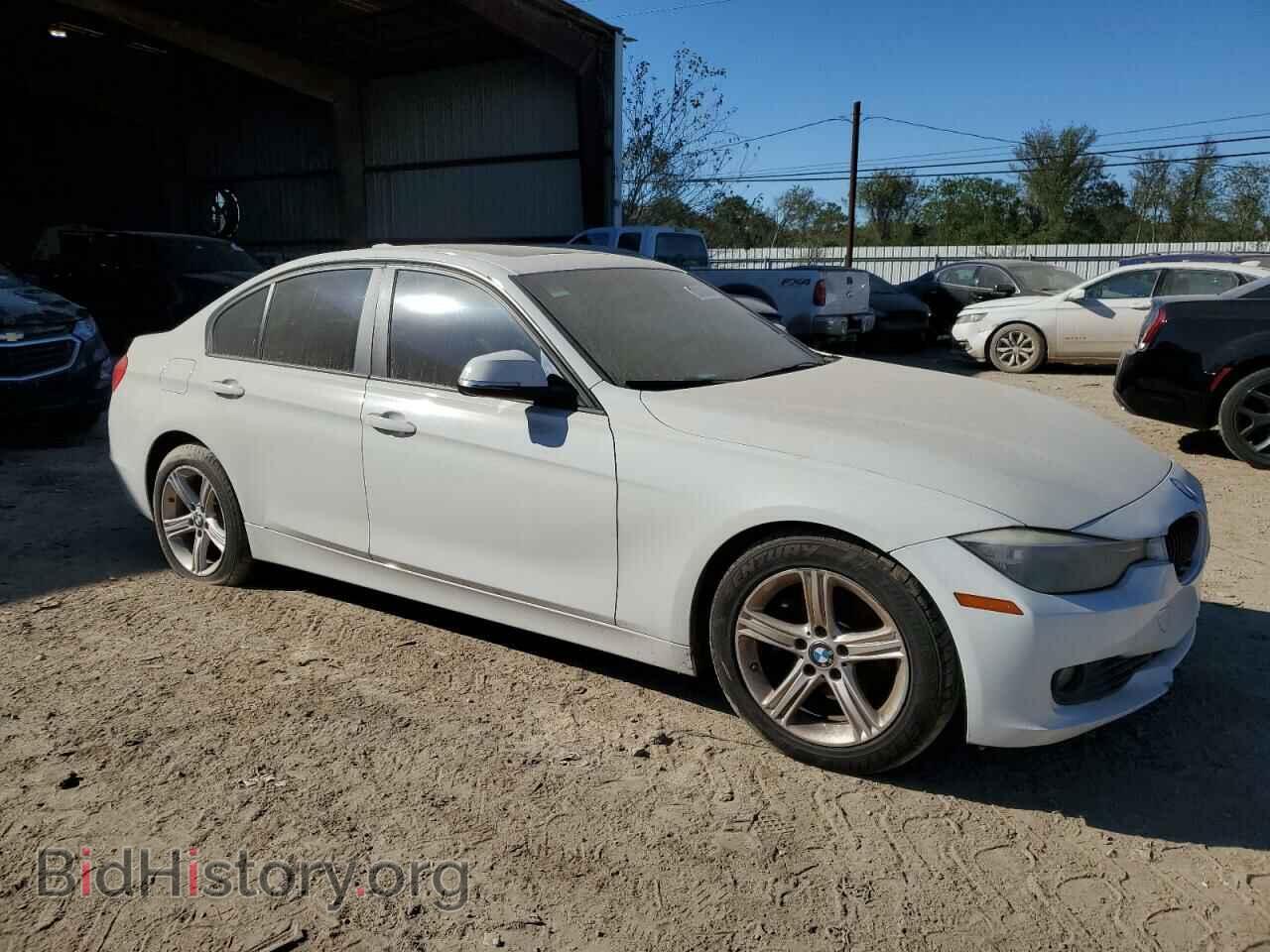 2013 BMW 3 SERIES - VIN: WBA3A5C51DF353720 - Фото 4
