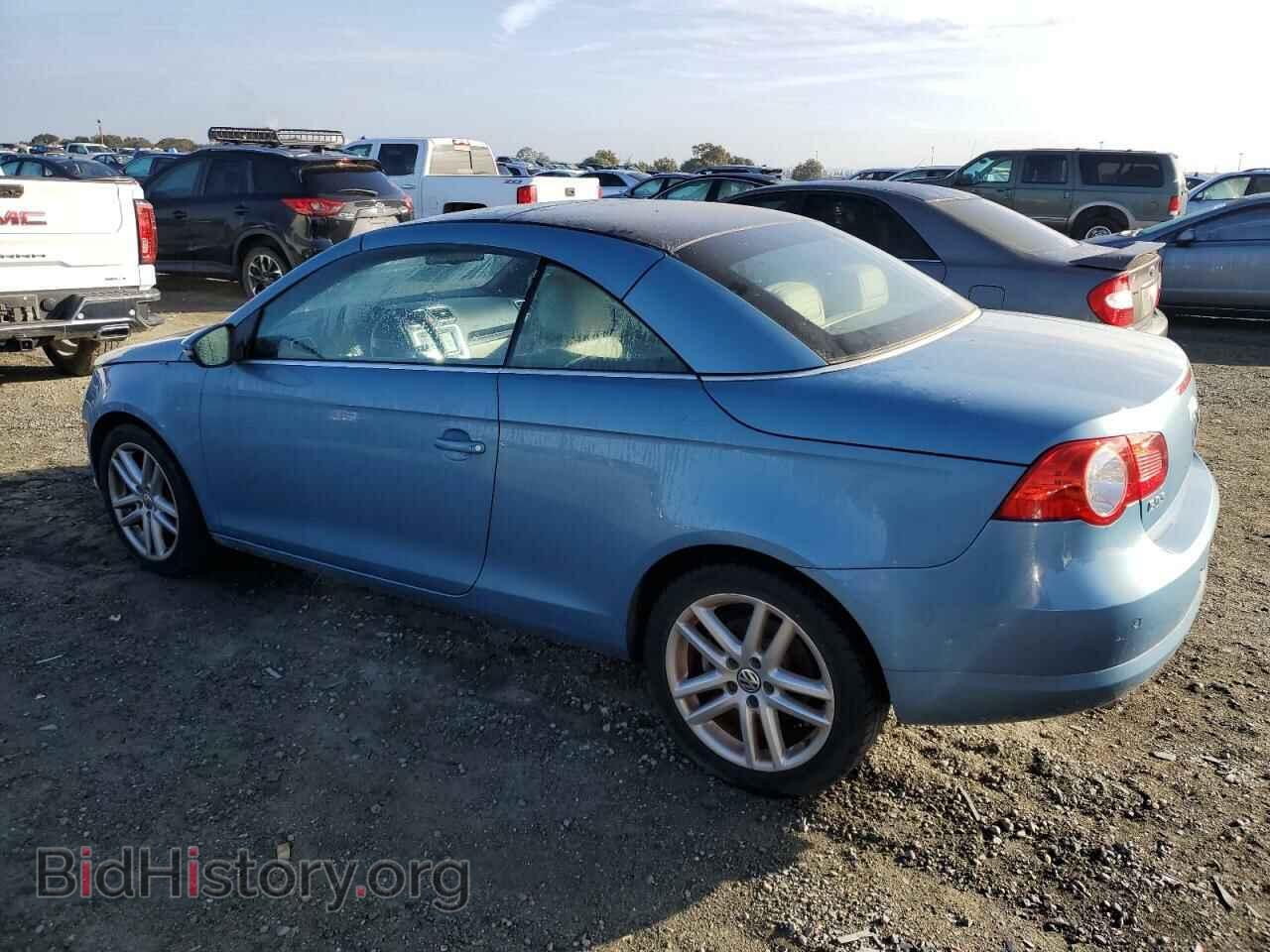 2009 VOLKSWAGEN EOS - VIN: WVWFA71F29V014209 - Фото 2