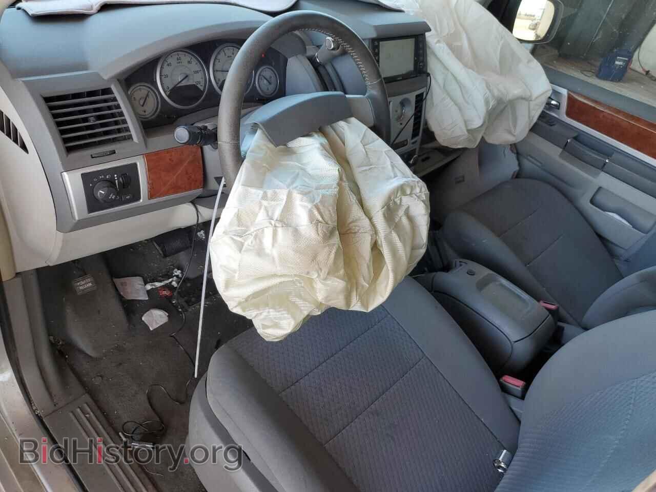 2009 CHRYSLER MINIVAN - VIN: 2A8HR54179R630604 - Фото 8