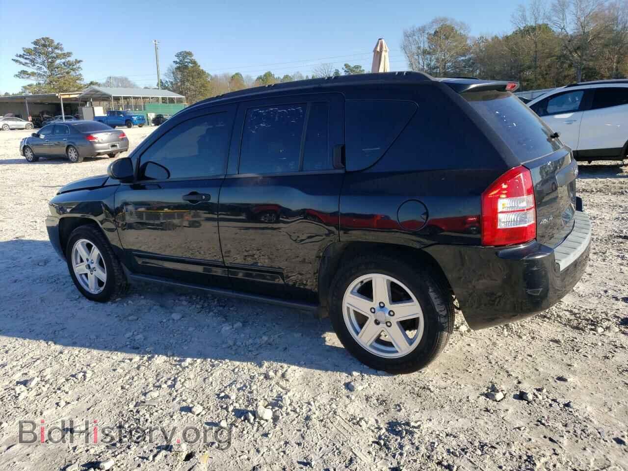 2009 JEEP COMPASS - VIN: 1J8FF47B29D161892 - Photo 2
