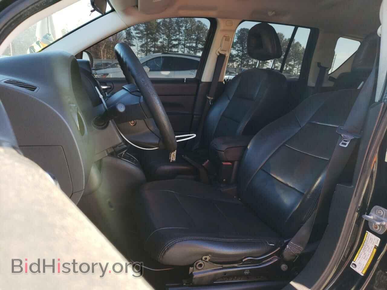 2009 JEEP COMPASS - VIN: 1J8FF47B29D161892 - Photo 7