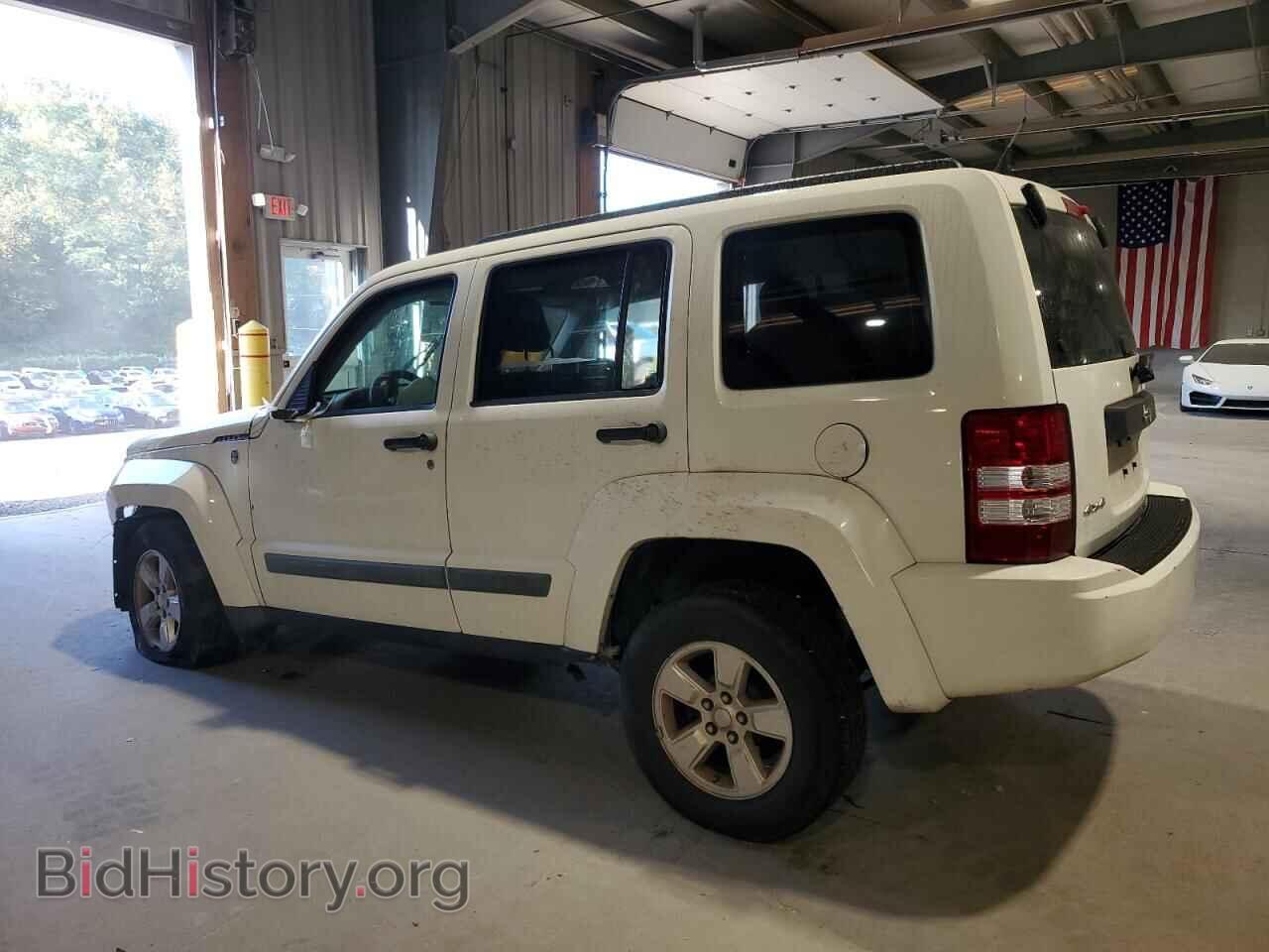 2010 JEEP LIBERTY - VIN: 1J4PN2GK1AW128596 - Фото 2