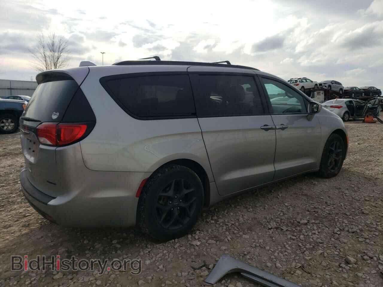 2018 CHRYSLER PACIFICA - VIN: 2C4RC1GG1JR310981 - Photo 3