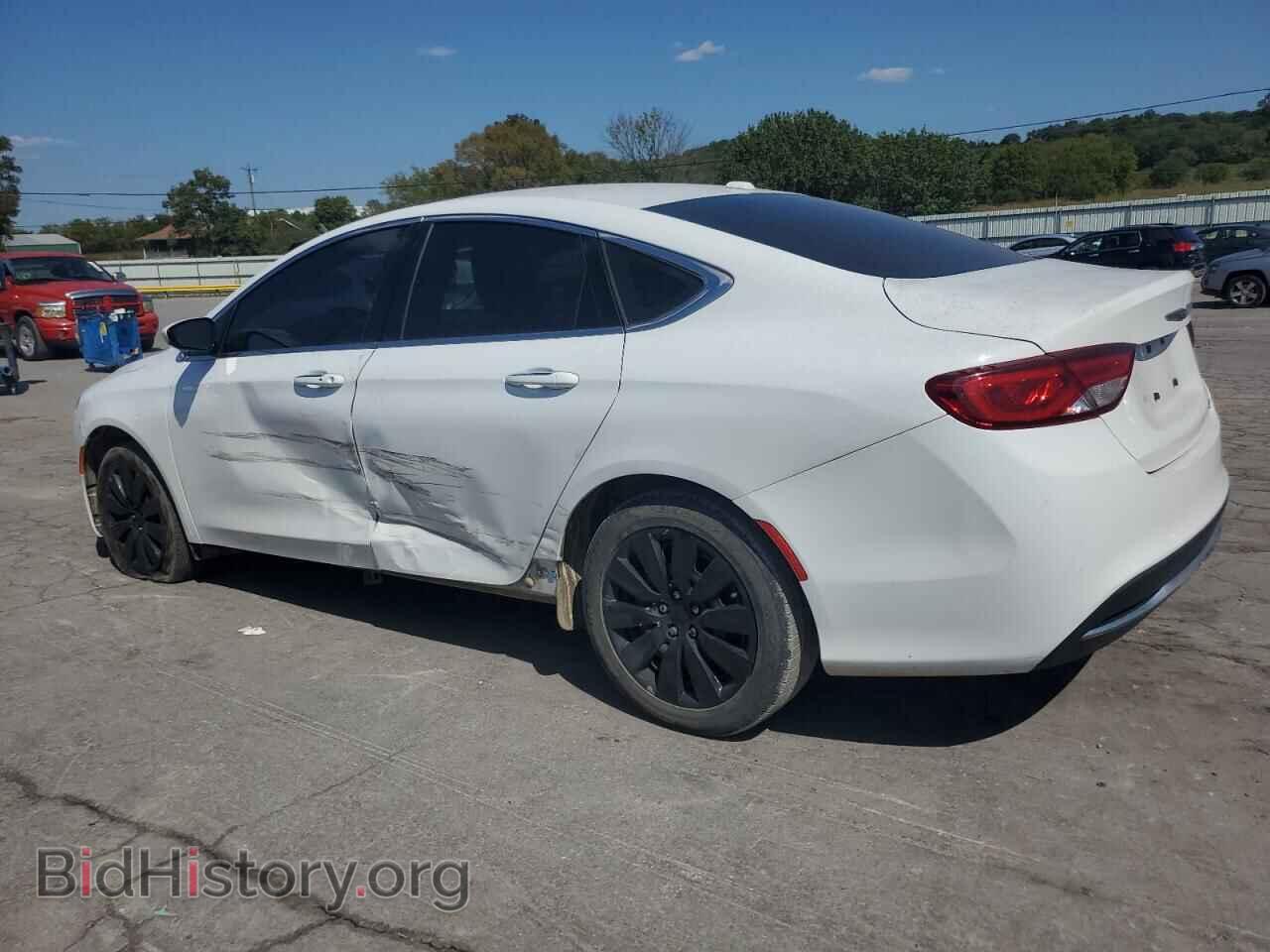 2015 CHRYSLER 200 - VIN: 1C3CCCCB7FN710709 - Photo 2